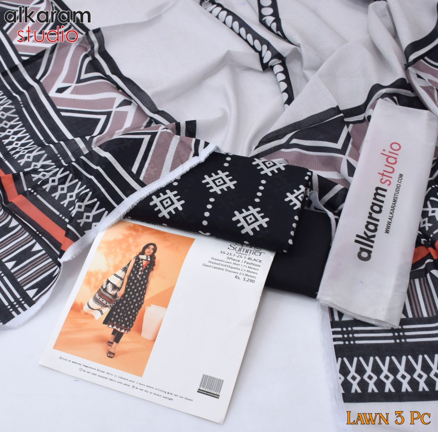 AL KARAM 3 Piece Printed Unstitched Suit AK-08