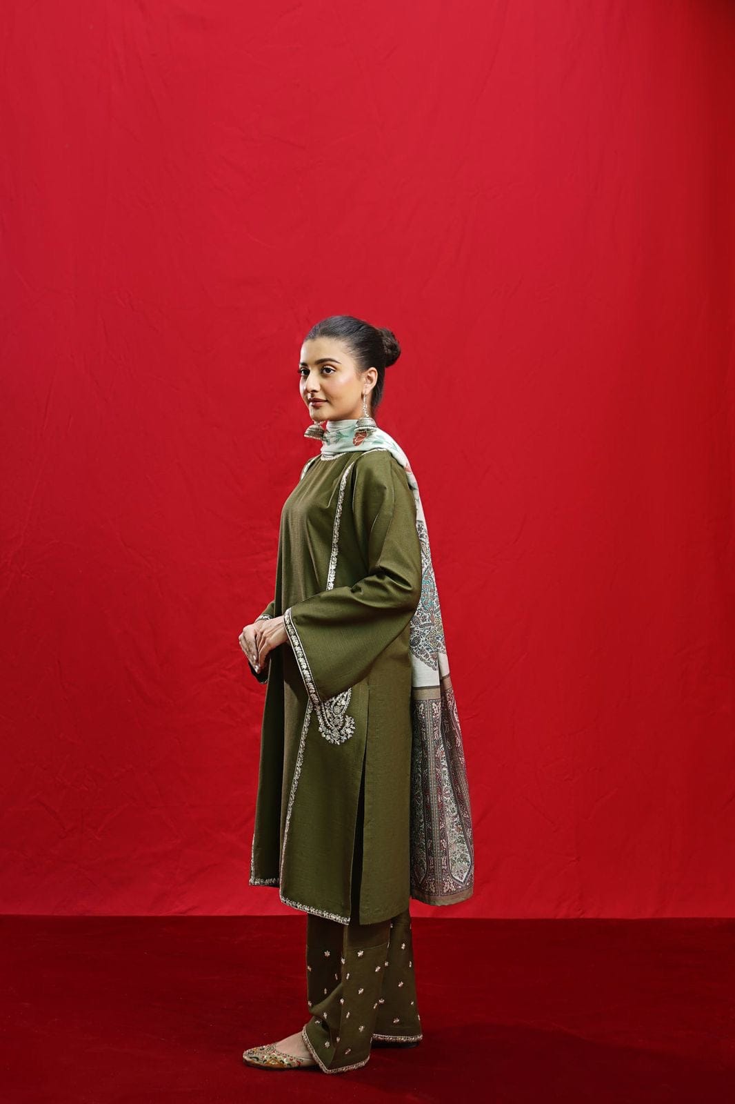 URGE– Luxury Embroidered 3-Piece in Lawn unsticed -25