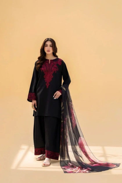 SAPPHIRE– Luxury Embroidered 3-Piece in Lawn unsticed -2